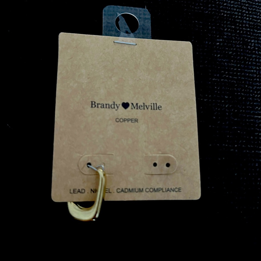 BRANDY MELVILLE Gold Square Hoop Single Earring. Brand New in Package